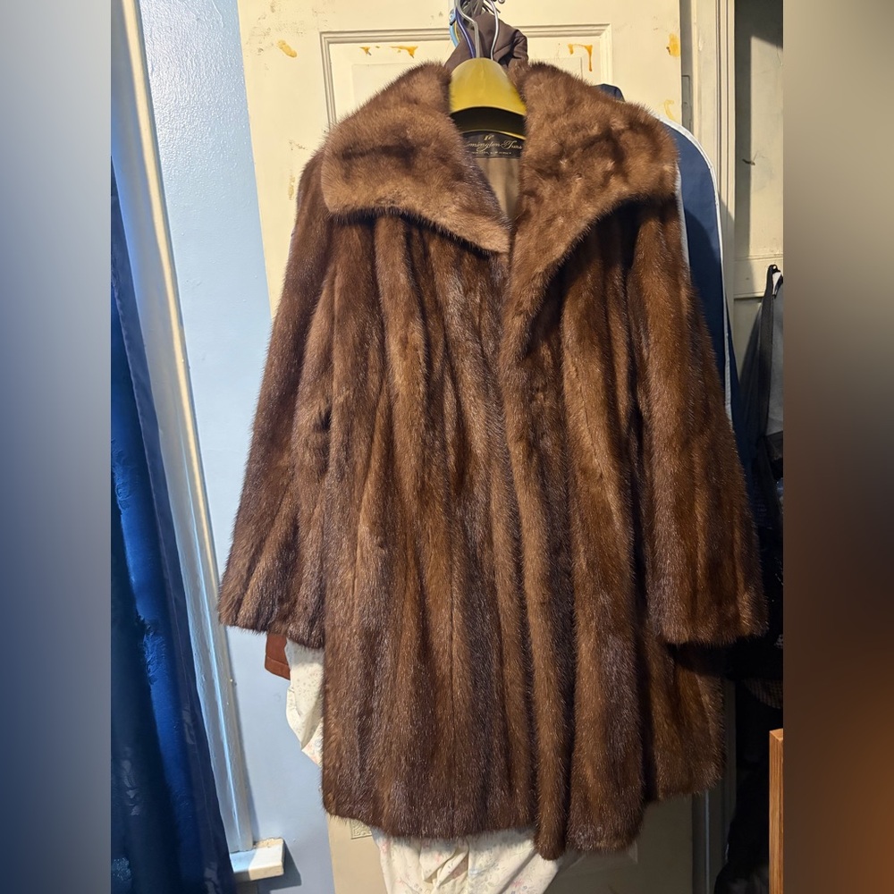Classic Brown Fur Trench Coat - Luxurious Warmth